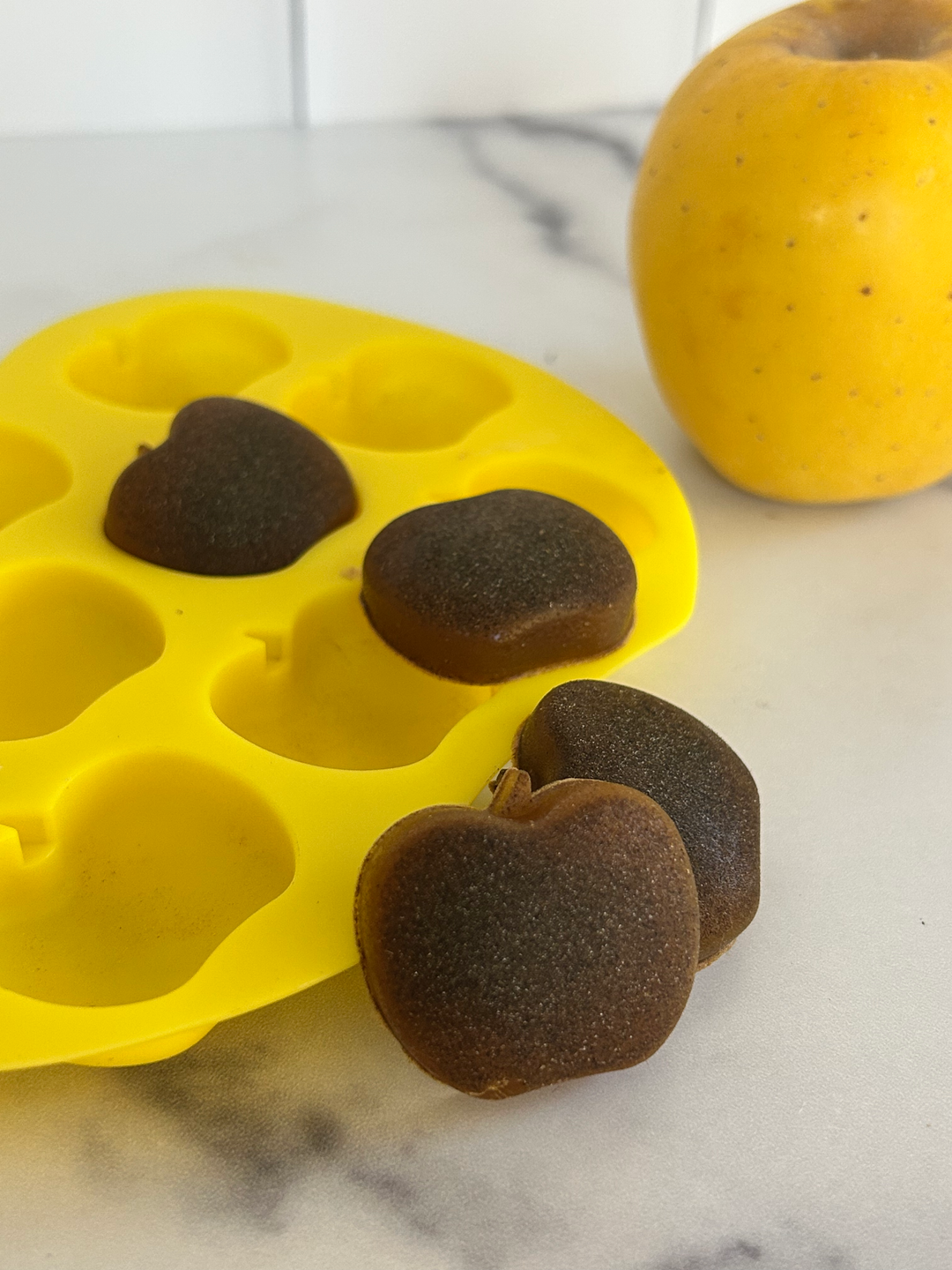 Eat Pluck Spiced Soursop + Apple Gummies Recipe